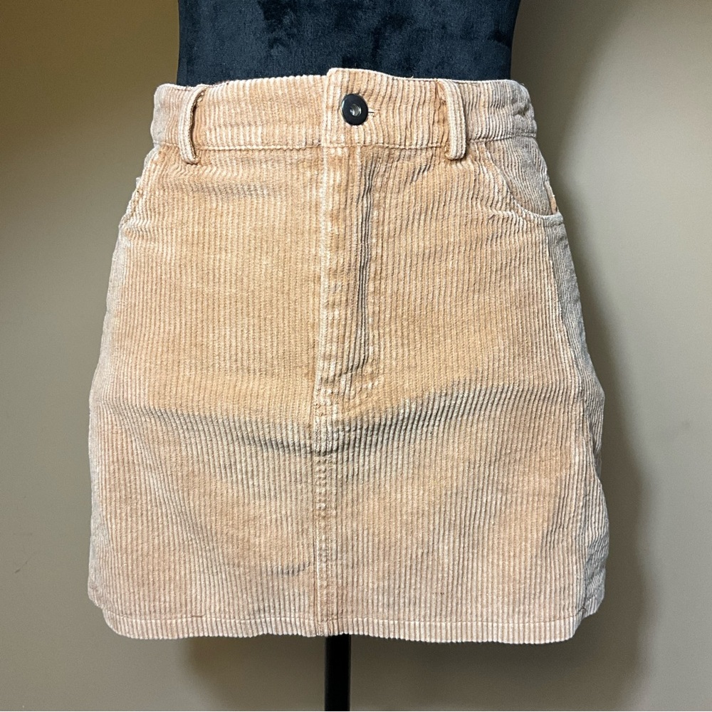 Corduroy She + Sky Khaki Colored Skirt. Size Small.